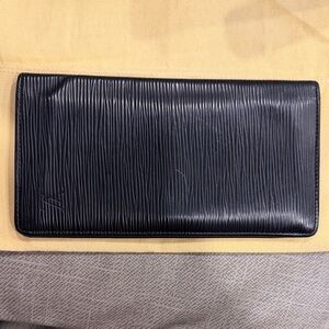 Louis Vuitton Long Epi Wallet